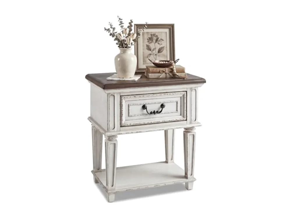 Realyn Traditional Cottage 1 Drawer Nightstand with Dovetail