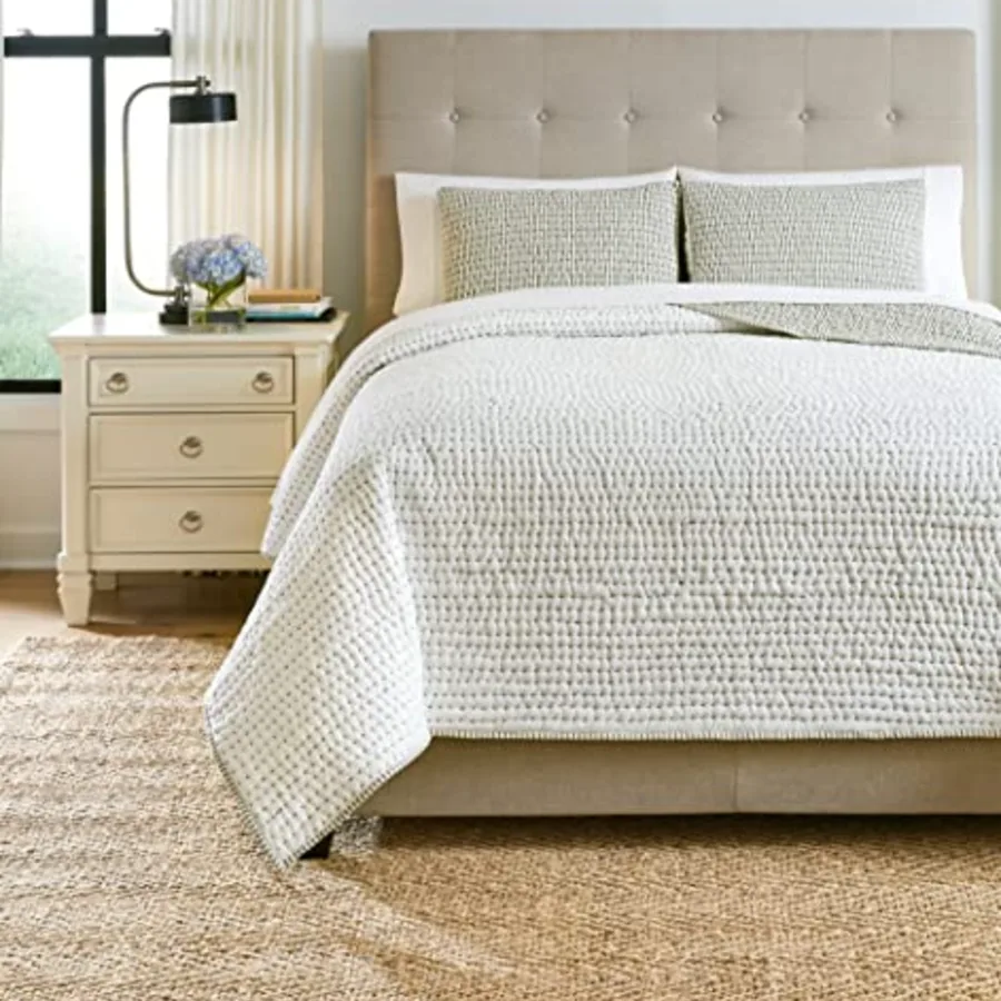 Doralia Modern Striped 3 Piece Coverlet Set with Shams view 2