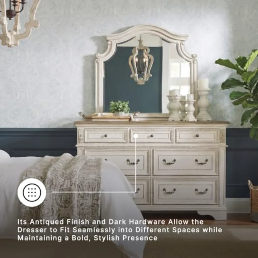Realyn 7 Drawer Dresser and Mirror view 5