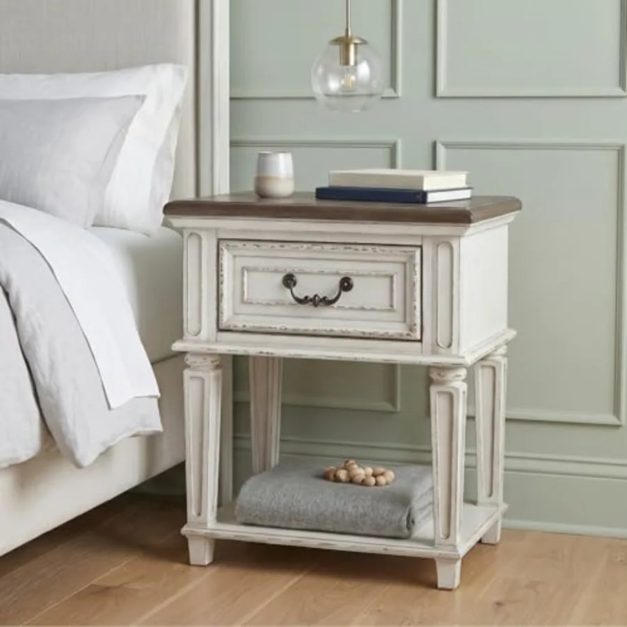 Realyn Traditional Cottage 1 Drawer Nightstand with Dovetail view 2