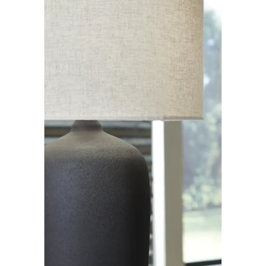 Ryenburg Table Lamp view 4