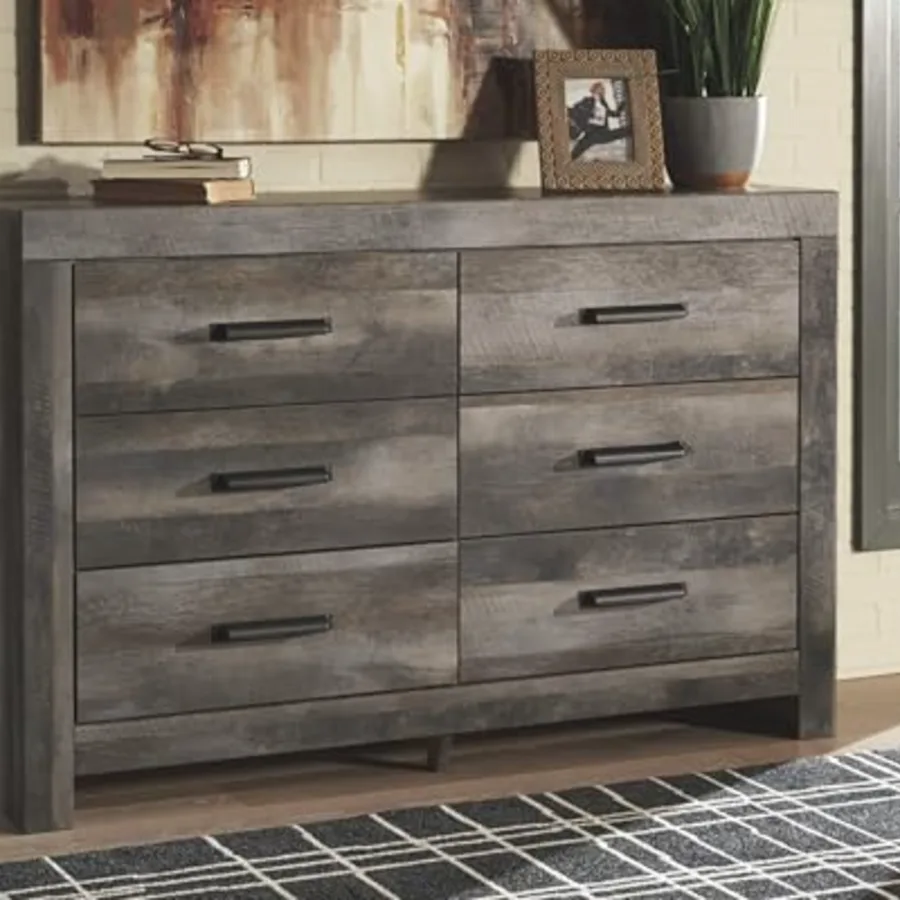 Wynnlow Wide 6 Drawer Bedroom Dresser view 2